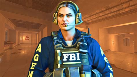 Play/Download – Female Agent.